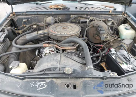 1993 Dodge Dakota z USA, uszkodzony, nr VIN 1B7FL26X8PS247671